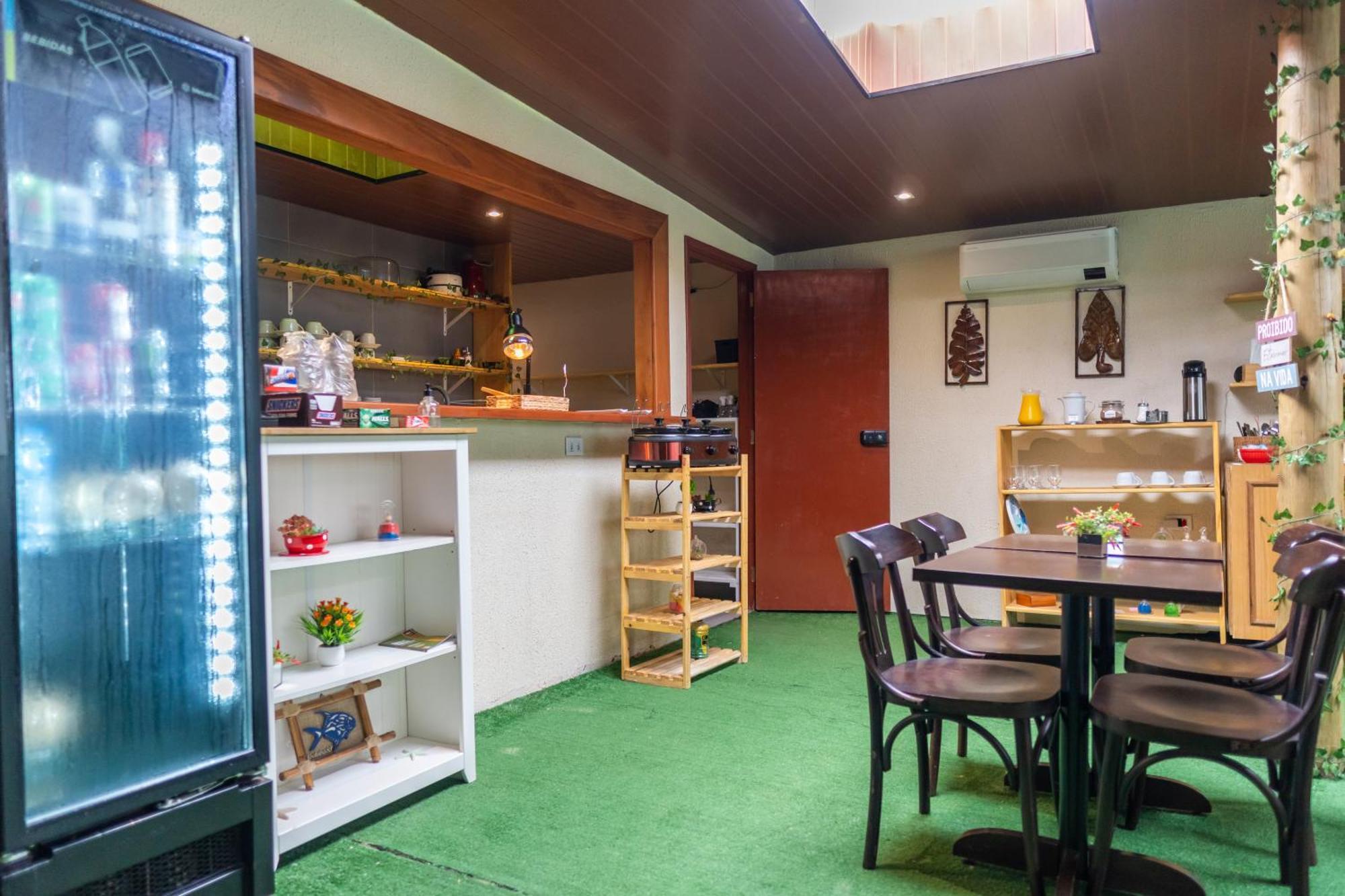 Acomodação com café da manhã  Refugio Da Enseada - Ubatuba