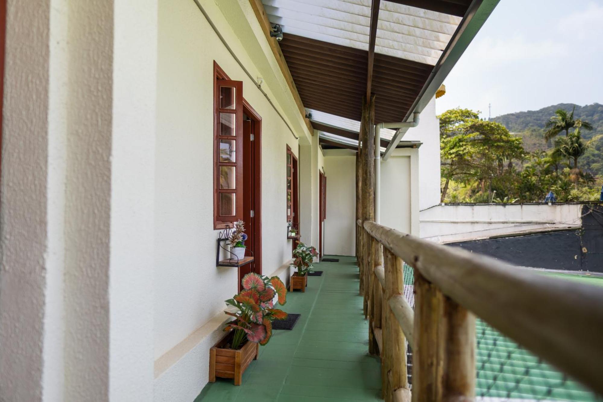 Acomodação com café da manhã  Refugio Da Enseada -
